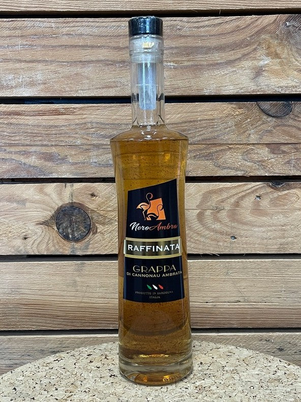 Grappa Nero Ambra Raffinata di Cannonau Ambrata