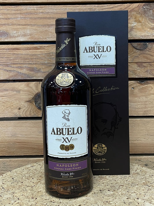Abuelo 15 ans Cognac Napoleon cask finish