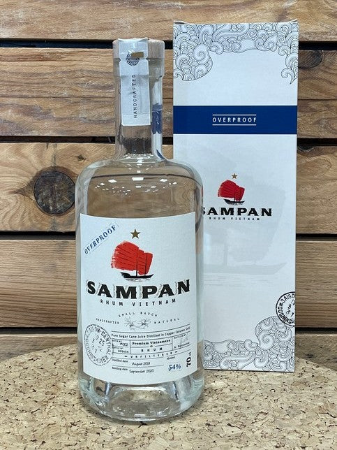 Rhum Sampan Overproof 54°
